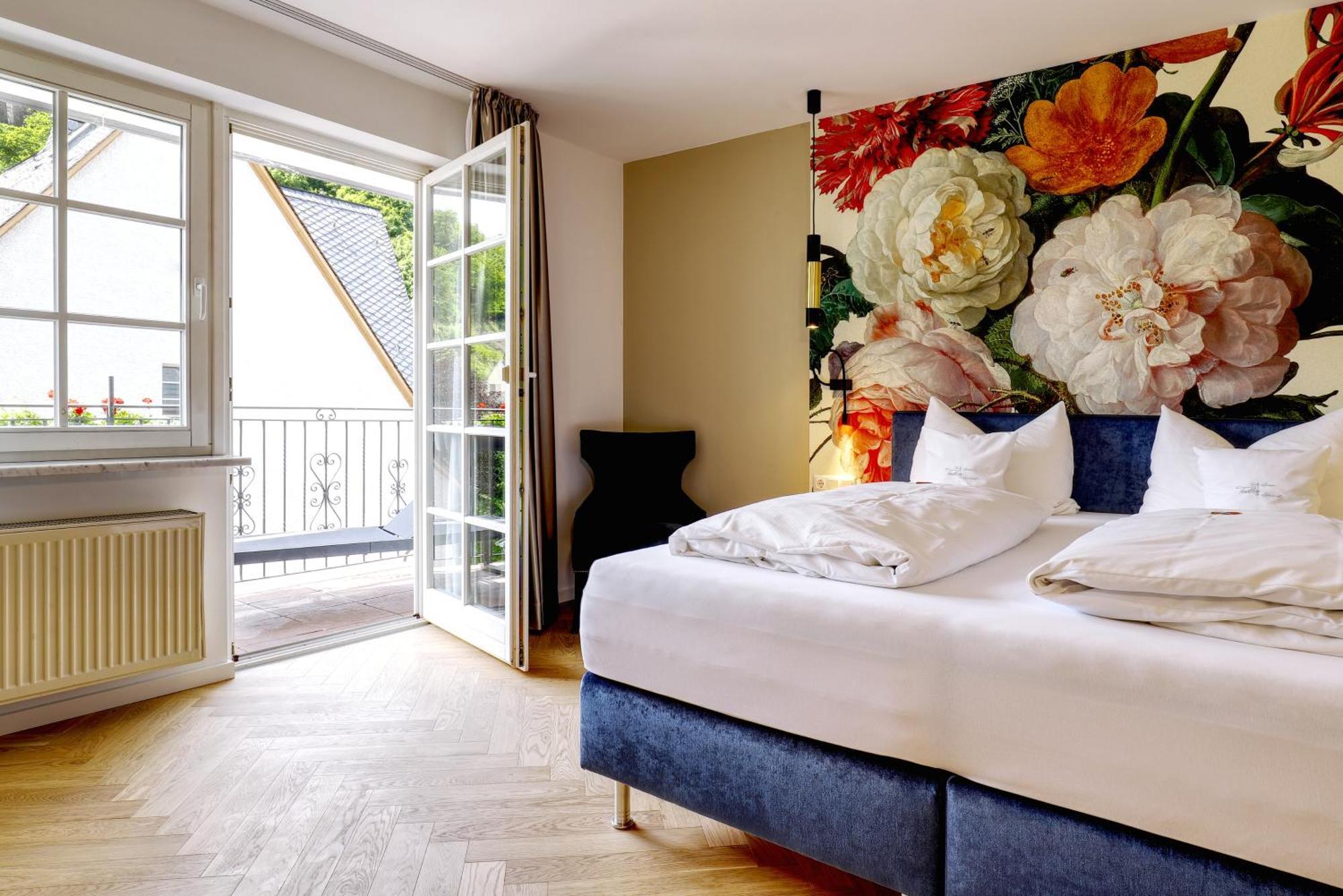 Hotel Lipmann "Am Klosterberg" バイルシュタイン エクステリア 写真
