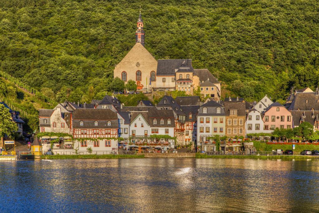 Hotel Lipmann "Am Klosterberg" バイルシュタイン エクステリア 写真