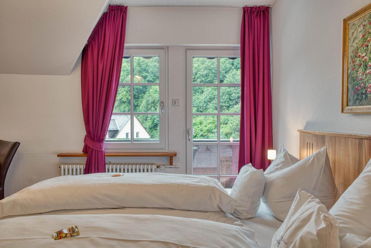 Hotel Lipmann "Am Klosterberg" バイルシュタイン エクステリア 写真