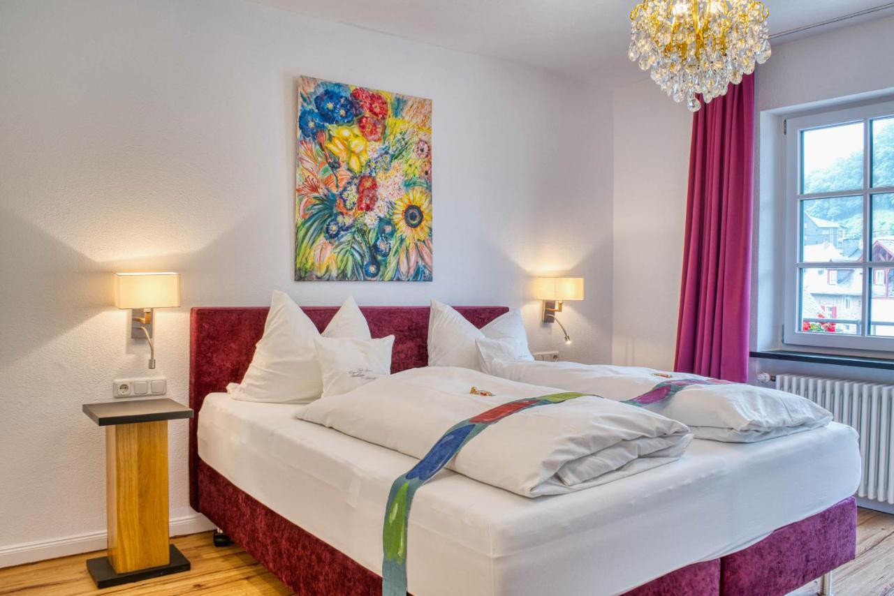 Hotel Lipmann "Am Klosterberg" バイルシュタイン エクステリア 写真