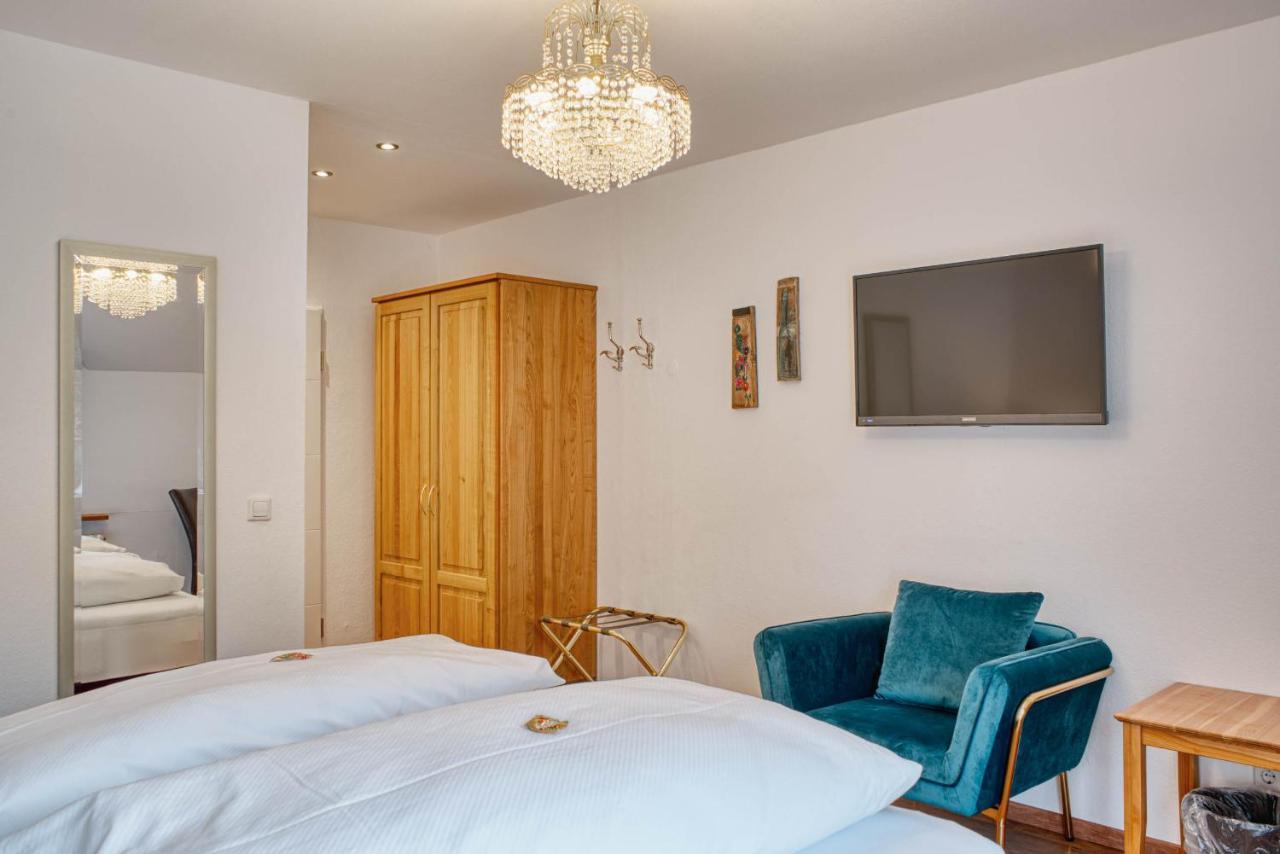 Hotel Lipmann "Am Klosterberg" バイルシュタイン エクステリア 写真